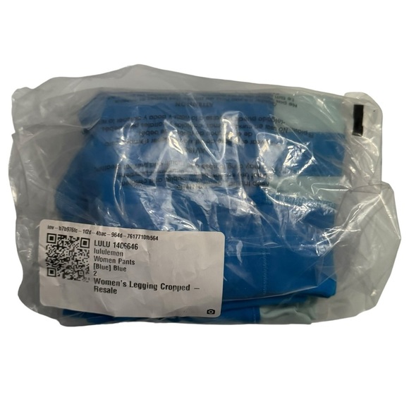 Lululemon Cropped Colour Block Blue Light Green Stretch Compression Leggings 2 - Picture 10 of 12